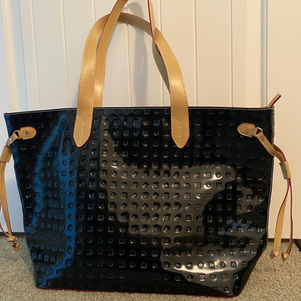 Arcadia Large Black Patent Tote